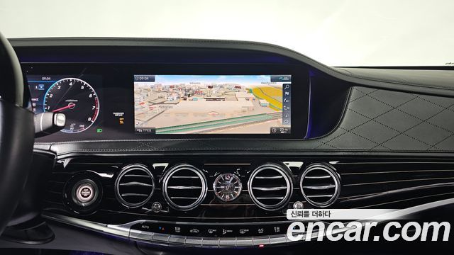 Mercedes-Benz S-Class 2020 — photo 18