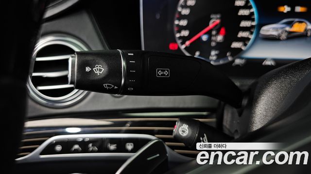 Mercedes-Benz S-Class 2020 — photo 29