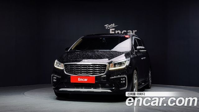 Kia Canival 2019 — photo 3