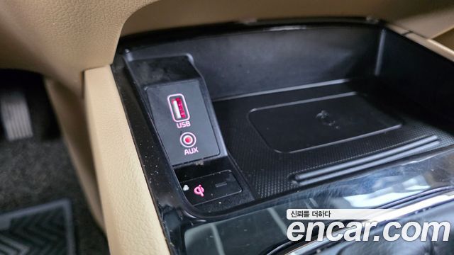 Kia Canival 2019 — photo 21