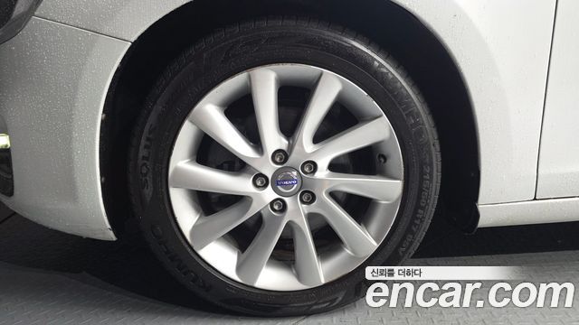 Volvo S60 2015 — photo 5