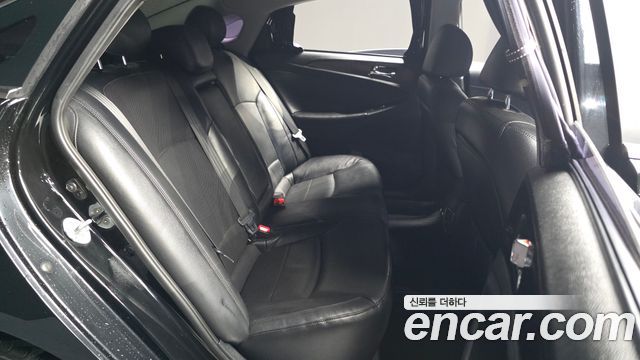 Hyundai Sonata 2014 — photo 12