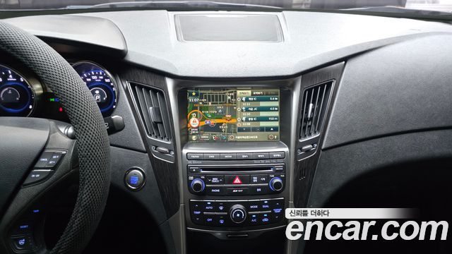 Hyundai Sonata 2014 — photo 14