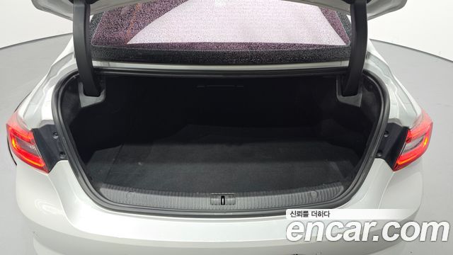 Renault Korea SM6 2016 — photo 17