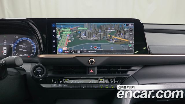 Toyota Crown 2025 — photo 18