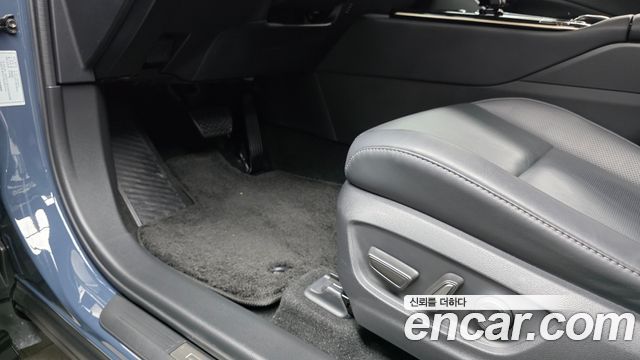 Toyota Crown 2025 — photo 23