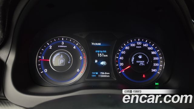 Hyundai i40 2015 — photo 11