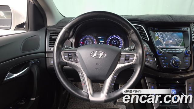 Hyundai i40 2015 — photo 19