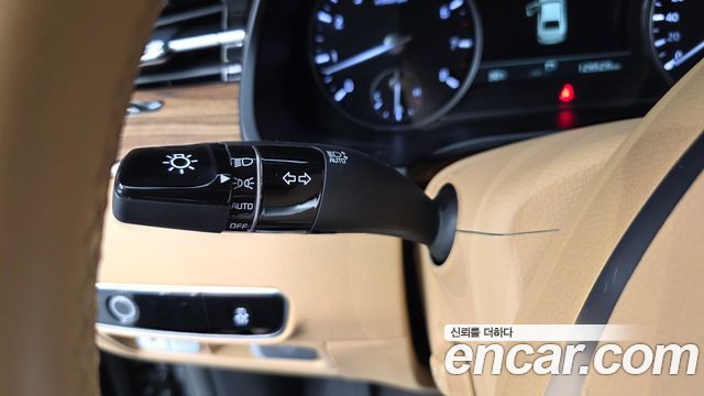 Kia K9 2022 — photo 26