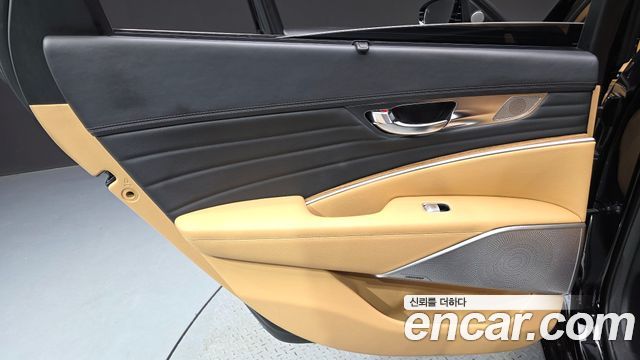 Kia K9 2022 — photo 15