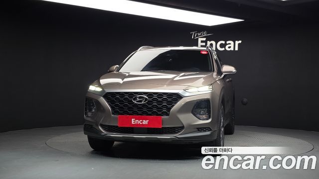 Hyundai Santafe 2019 — photo 3