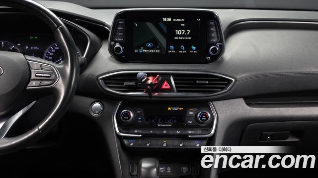 Hyundai Santafe 2019 — photo 12