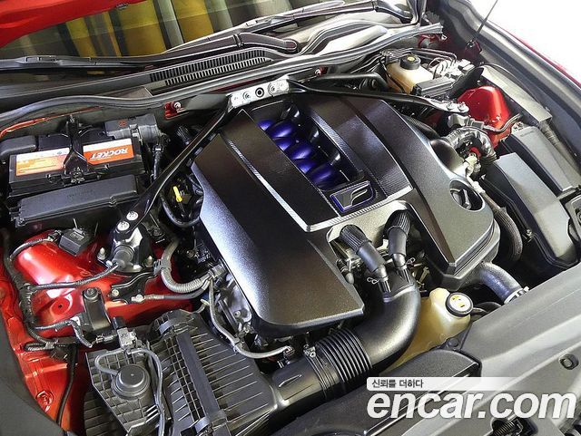 Lexus RC 2021 — photo 8
