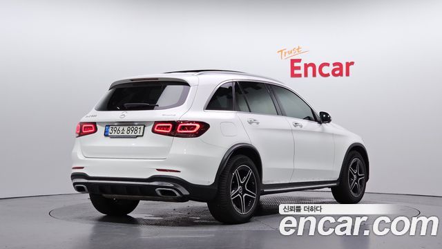 Mercedes-Benz GLC-Class 2022 — photo 2