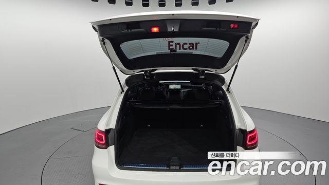 Mercedes-Benz GLC-Class 2022 — photo 20