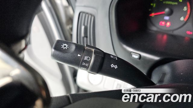 Hyundai Starex 2015 — photo 15