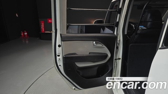 Kia RAY 2018 — photo 15