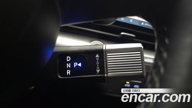 Hyundai Kona 2023 — photo 12