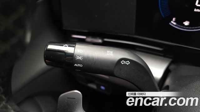 Hyundai Kona 2023 — photo 24
