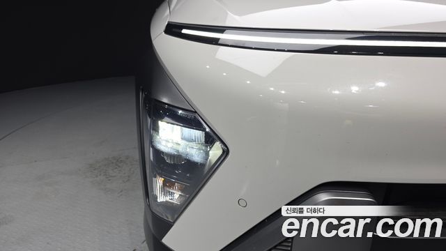 Hyundai Kona 2023 — photo 8