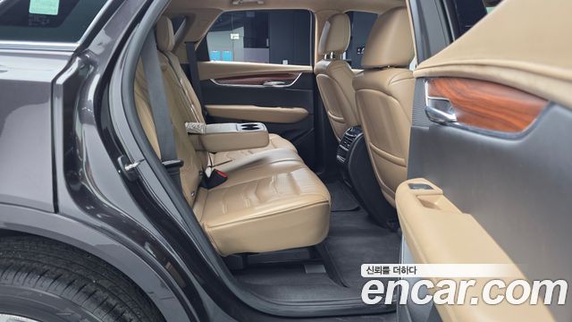 Cadillac XT5 2019 — photo 18