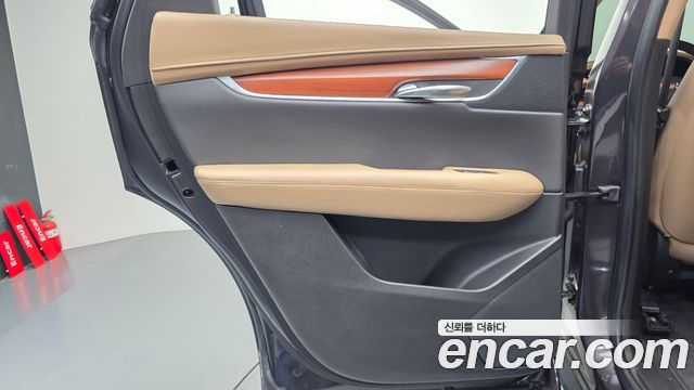 Cadillac XT5 2019 — photo 15
