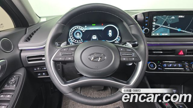 Hyundai Sonata 2022 — photo 20