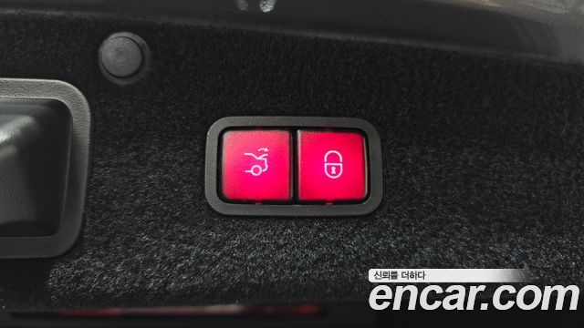 Mercedes-Benz S-Class 2020 — photo 32