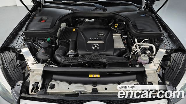 Mercedes-Benz GLC-Class 2019 — photo 6