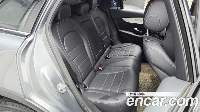 Mercedes-Benz GLC-Class 2019 — photo 25