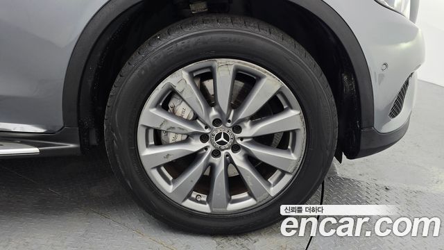 Mercedes-Benz GLC-Class 2019 — photo 7