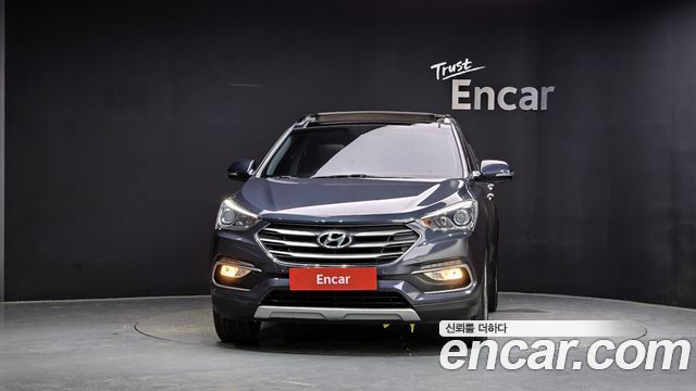 Hyundai Santafe 2016 — photo 3