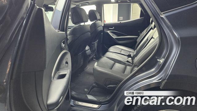 Hyundai Santafe 2016 — photo 16