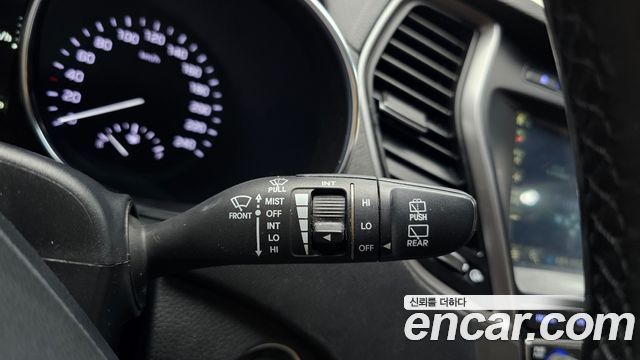 Hyundai Santafe 2016 — photo 28