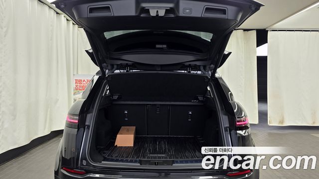 Land Rover Range Rover Evoque 2025 — photo 20