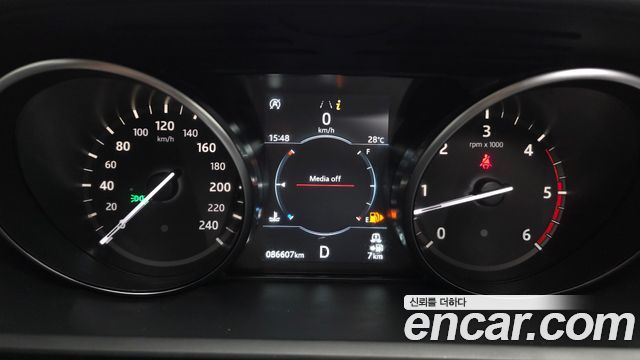 Land Rover Discovery 2019 — photo 8