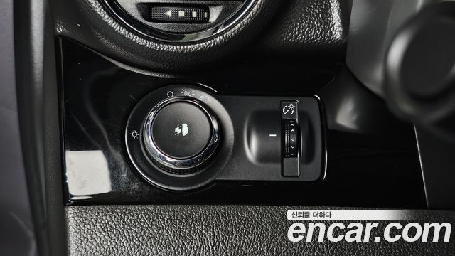 Chevrolet Korea Orlando 2014 — photo 13