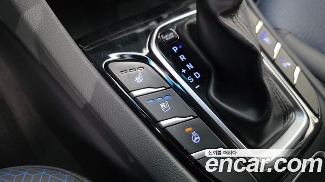 Hyundai Ioniq 2017 — photo 25