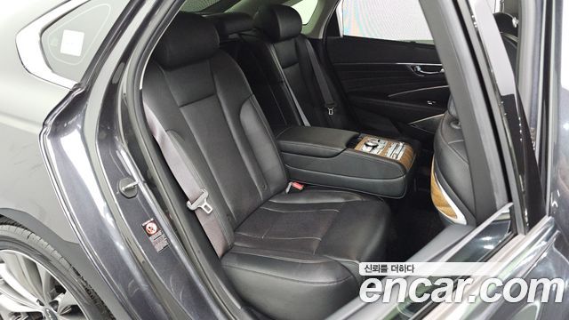 Kia K9 2022 — photo 17