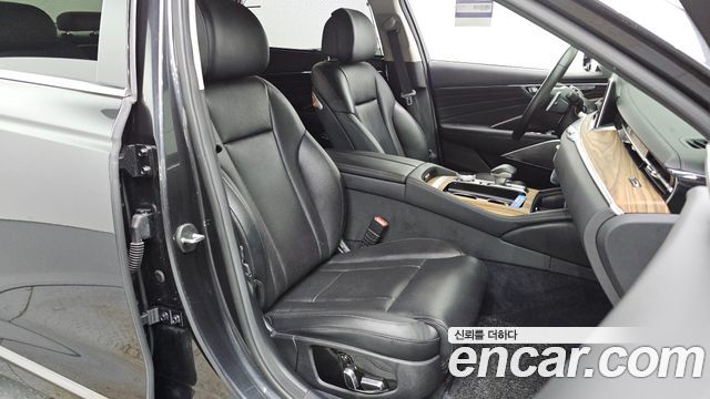 Kia K9 2022 — photo 18