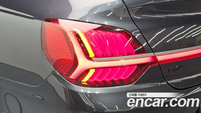 Kia K9 2022 — photo 9