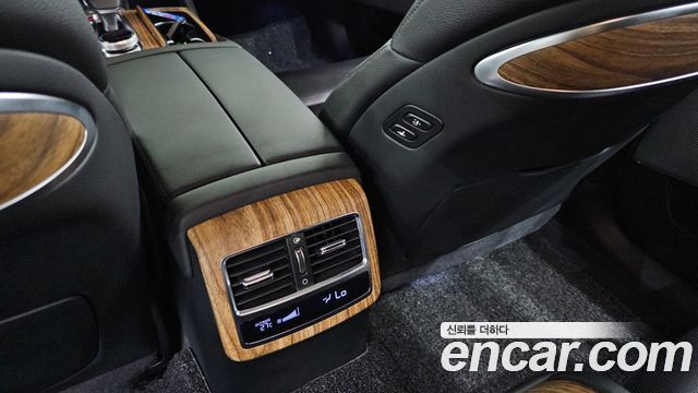 Kia K9 2022 — photo 31