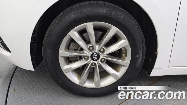 Hyundai i40 2016 — photo 5