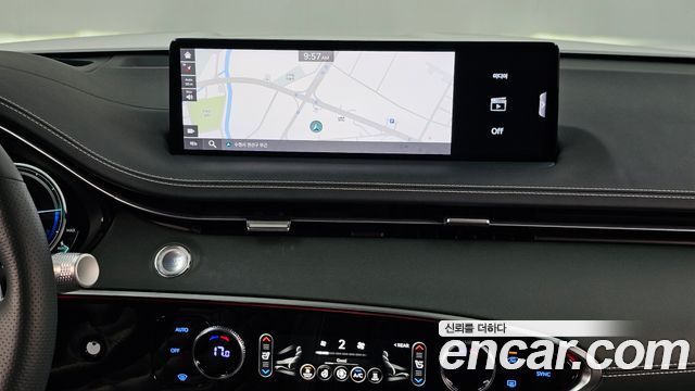 Genesis GV70 2024 — photo 20
