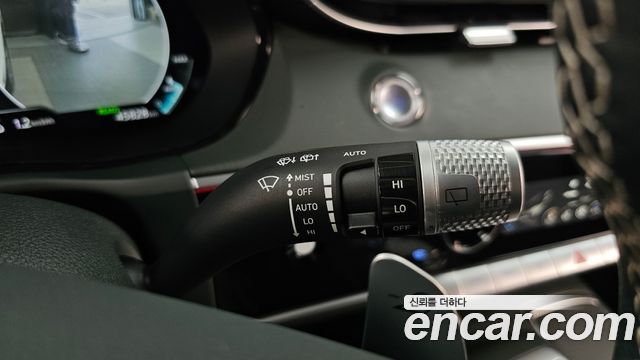 Genesis GV70 2024 — photo 30