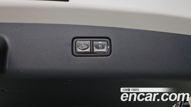Genesis GV70 2024 — photo 33