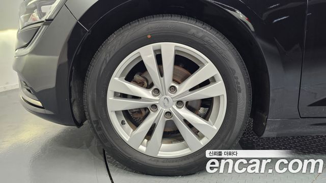 Renault Korea SM6 2019 — photo 5