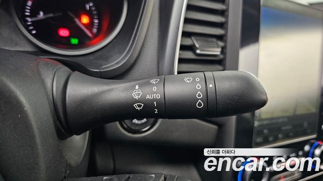 Renault Korea SM6 2019 — photo 18