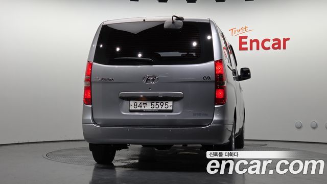 Hyundai Starex 2013 — photo 4