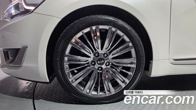 Kia K7 2016 — photo 5